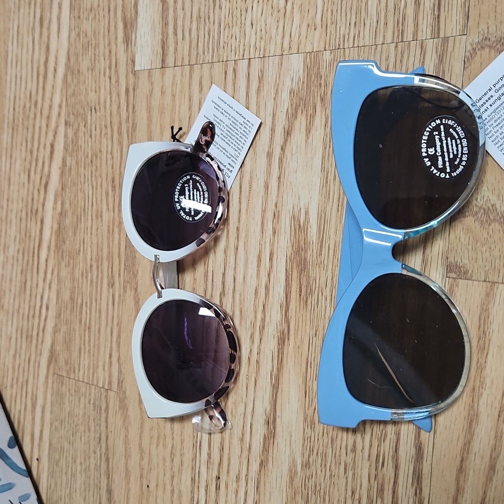 2 pair od sunglasses